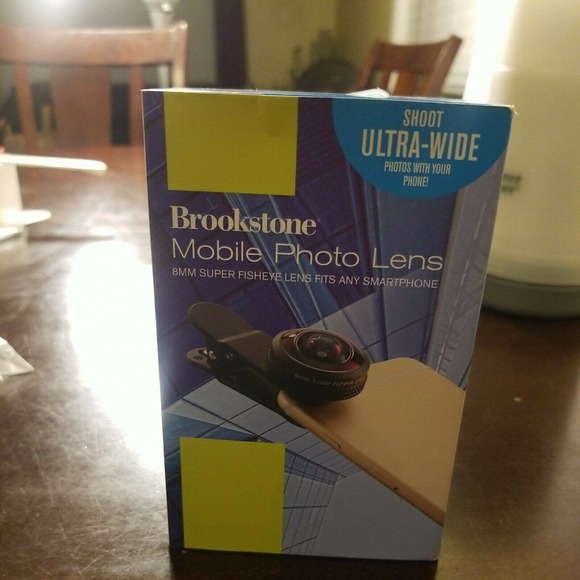Brookstone Mobile Photo Lens 8mm Super Fisheye Lens Fits Any Smart Phones NOB - Picture 12 of 12